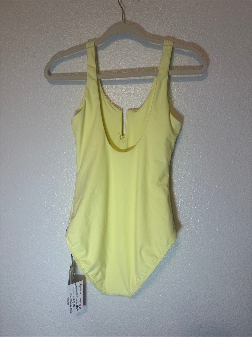 BONDI BORN Women's Verity One-Piece Swimsuit Soft Yellow - Picture 5 of 10